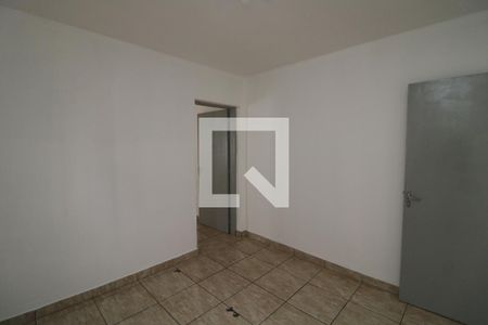 Quarto de casa para alugar com 3 quartos, 120m² em Vila Antonieta, São Paulo