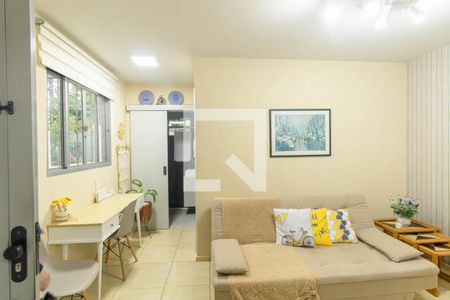 Sala de casa para alugar com 1 quarto, 60m² em Cajuru, Curitiba