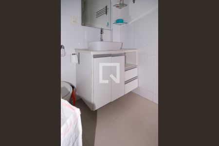 Banheiro de apartamento à venda com 1 quarto, 50m² em Bela Vista, São Paulo