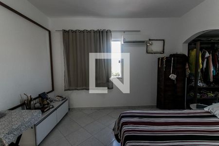 Quarto  de casa de condomínio para alugar com 2 quartos, 500m² em Itapuã, Salvador