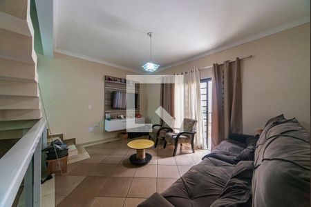 Sala de casa à venda com 3 quartos, 135m² em Parque Sao Vicente, Santo André