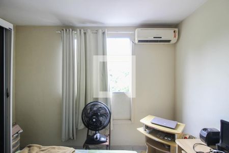 Quarto 1 de apartamento para alugar com 2 quartos, 50m² em Vila Dagmar, Belford Roxo