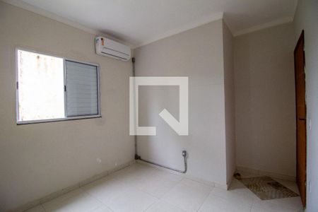 Quarto de apartamento para alugar com 2 quartos, 55m² em Jardim Simus, Sorocaba