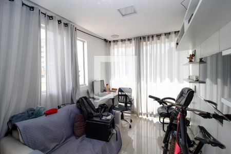 Sala de apartamento para alugar com 2 quartos, 120m² em Buritis, Belo Horizonte