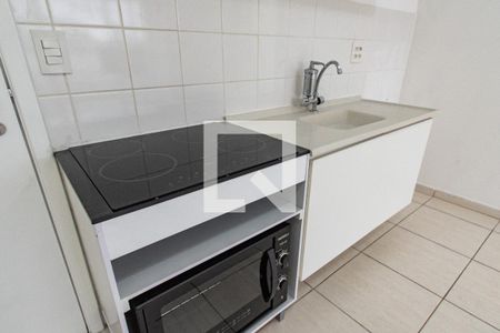 Sala/quarto/cozinha de kitnet/studio para alugar com 1 quarto, 36m² em Cambuci, São Paulo