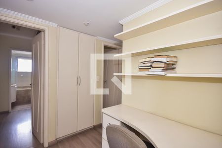 Corredor de apartamento à venda com 4 quartos, 130m² em Fazenda Morumbi, São Paulo