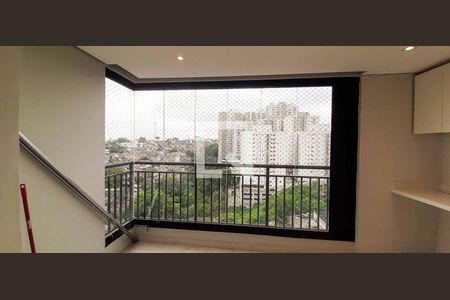 Sacada de apartamento para alugar com 3 quartos, 53m² em Padroeira, Osasco