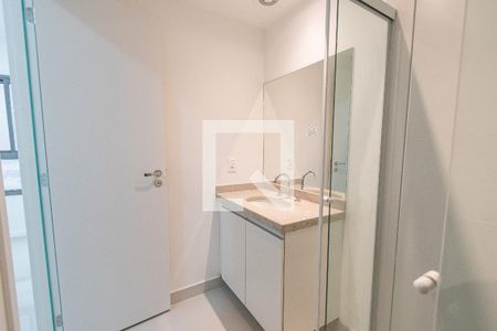 Banheiro de kitnet/studio para alugar com 1 quarto, 24m² em Ipiranga, São Paulo