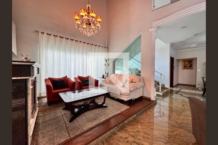 Sala de casa à venda com 4 quartos, 539m² em Santa Maria, Santo André