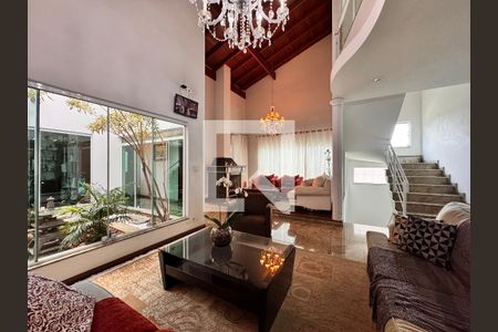 Sala de casa à venda com 4 quartos, 539m² em Santa Maria, Santo André