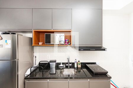 Cozinha de kitnet/studio à venda com 1 quarto, 27m² em Campo Belo, São Paulo