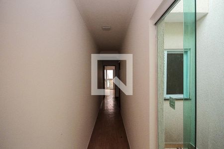 Corredor de casa para alugar com 3 quartos, 185m² em Vila Ema, São Paulo