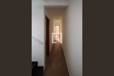 Corredor de casa para alugar com 3 quartos, 185m² em Vila Ema, São Paulo