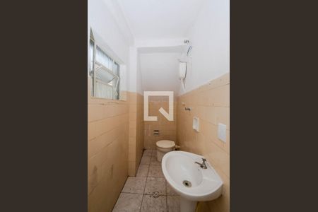 Banheiro de casa para alugar com 1 quarto, 30m² em Jardim Palmira, Guarulhos