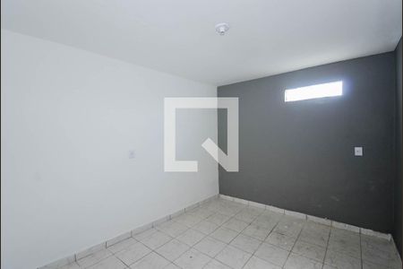 Quarto de casa para alugar com 1 quarto, 30m² em Jardim Palmira, Guarulhos