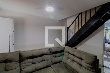 Sala de casa à venda com 2 quartos, 72m² em Vila Nova Savoia, São Paulo