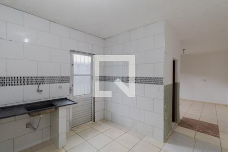 Cozinha de casa para alugar com 1 quarto, 40m² em Itaquera, São Paulo