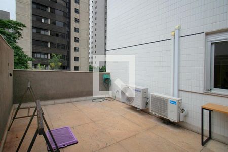 Sacada de apartamento para alugar com 3 quartos, 120m² em Santo Agostinho, Belo Horizonte