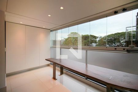 Sala de apartamento para alugar com 3 quartos, 120m² em Santo Agostinho, Belo Horizonte