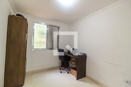 Quarto 1 de apartamento para alugar com 2 quartos, 40m² em Conjunto Residencial José Bonifácio, São Paulo