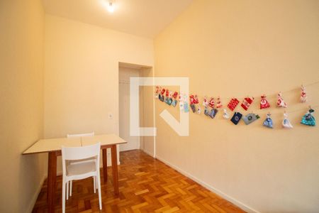 Sala de apartamento à venda com 2 quartos, 61m² em Ipanema, Rio de Janeiro