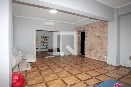 Sala de Estar de apartamento para alugar com 4 quartos, 232m² em Bom Fim, Porto Alegre