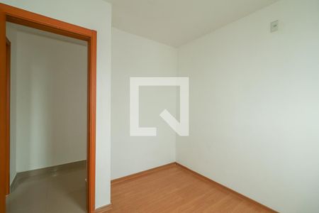 Quarto 2 de apartamento para alugar com 2 quartos, 44m² em Humaitá, Porto Alegre