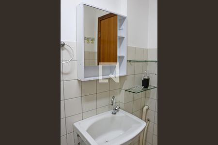 Banheiro de kitnet/studio à venda com 1 quarto, 37m² em Centro, Belo Horizonte