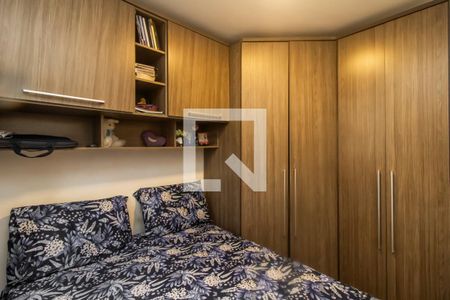 Quarto 2 de apartamento para alugar com 2 quartos, 47m² em Jardim Santa Teresinha, São Paulo