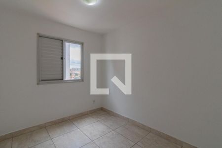 Quarto 1 de apartamento à venda com 2 quartos, 59m² em Jardim Cocaia, Guarulhos