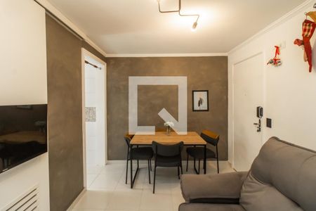 Sala de apartamento para alugar com 2 quartos, 52m² em Jardim Maringa, São Paulo