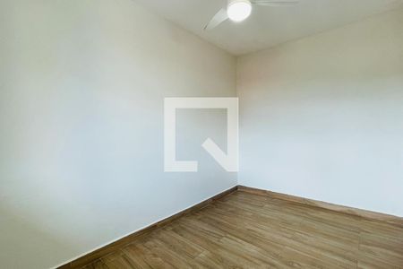 Quarto de casa para alugar com 1 quarto, 48m² em Parque Continental Ii, Guarulhos