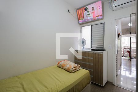 Quarto 1 de casa para alugar com 2 quartos, 50m² em Vila Barbosa, São Paulo