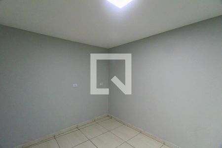 Quarto 1 de casa para alugar com 1 quarto, 26m² em Vila Bancaria, São Paulo