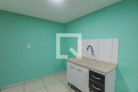 Sala/Cozinha de casa para alugar com 1 quarto, 26m² em Vila Bancaria, São Paulo