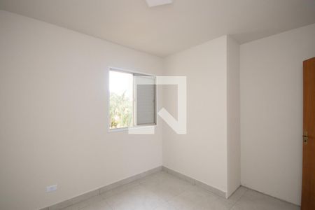 Quarto 1 de apartamento para alugar com 2 quartos, 47m² em Vila Gustavo, São Paulo