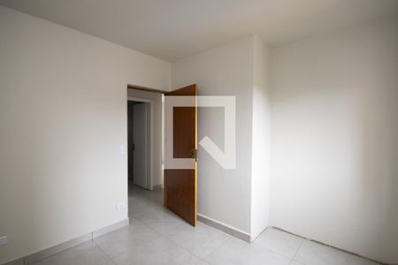 Quarto 2 de apartamento para alugar com 2 quartos, 47m² em Vila Gustavo, São Paulo