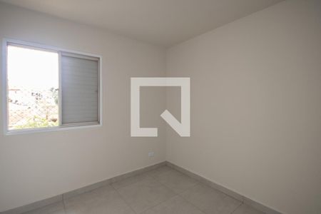 Quarto 2 de apartamento para alugar com 2 quartos, 47m² em Vila Gustavo, São Paulo