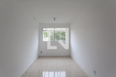 Sala de apartamento para alugar com 2 quartos, 70m² em Heliópolis, Belo Horizonte