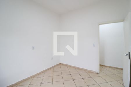 Casa à venda com 215m², 4 quartos e 4 vagas Casa à venda com 215m², 4 quartos e 4 vagasSuíte