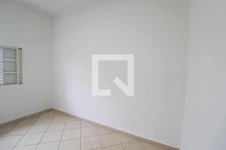 Casa à venda com 215m², 4 quartos e 4 vagas Casa à venda com 215m², 4 quartos e 4 vagasSuíte