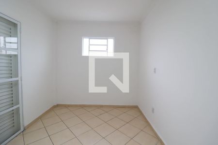 Casa à venda com 215m², 4 quartos e 4 vagas Casa à venda com 215m², 4 quartos e 4 vagasQuarto 3