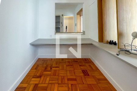 Escritório de apartamento para alugar com 2 quartos, 110m² em Consolação, São Paulo