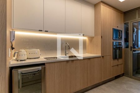 Cozinha de apartamento à venda com 3 quartos, 95m² em Vila Olímpia, São Paulo