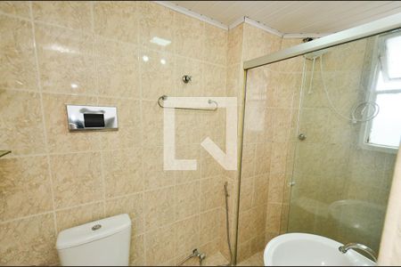 Apartamento à venda com 74m², 2 quartos e sem vaga Apartamento à venda com 74m², 2 quartos e sem vagaBanheiro social