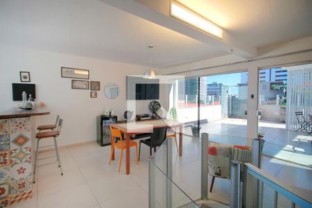 Sala de estar de apartamento à venda com 3 quartos, 164m² em Alto Caiçaras, Belo Horizonte