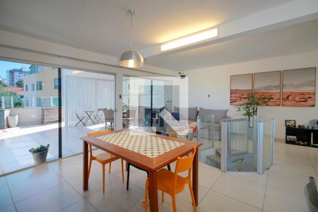 Sala de estar de apartamento à venda com 3 quartos, 164m² em Alto Caiçaras, Belo Horizonte