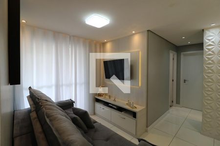 Sala de apartamento à venda com 2 quartos, 65m² em Vila Curuçá, Santo André