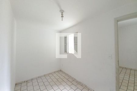 Quarto 1 de casa para alugar com 2 quartos, 150m² em Jardim dos Oliveiras, Campinas