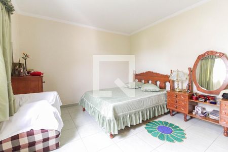 Casa à venda com 380m², 3 quartos e 5 vagas Casa à venda com 380m², 3 quartos e 5 vagasQuarto 3